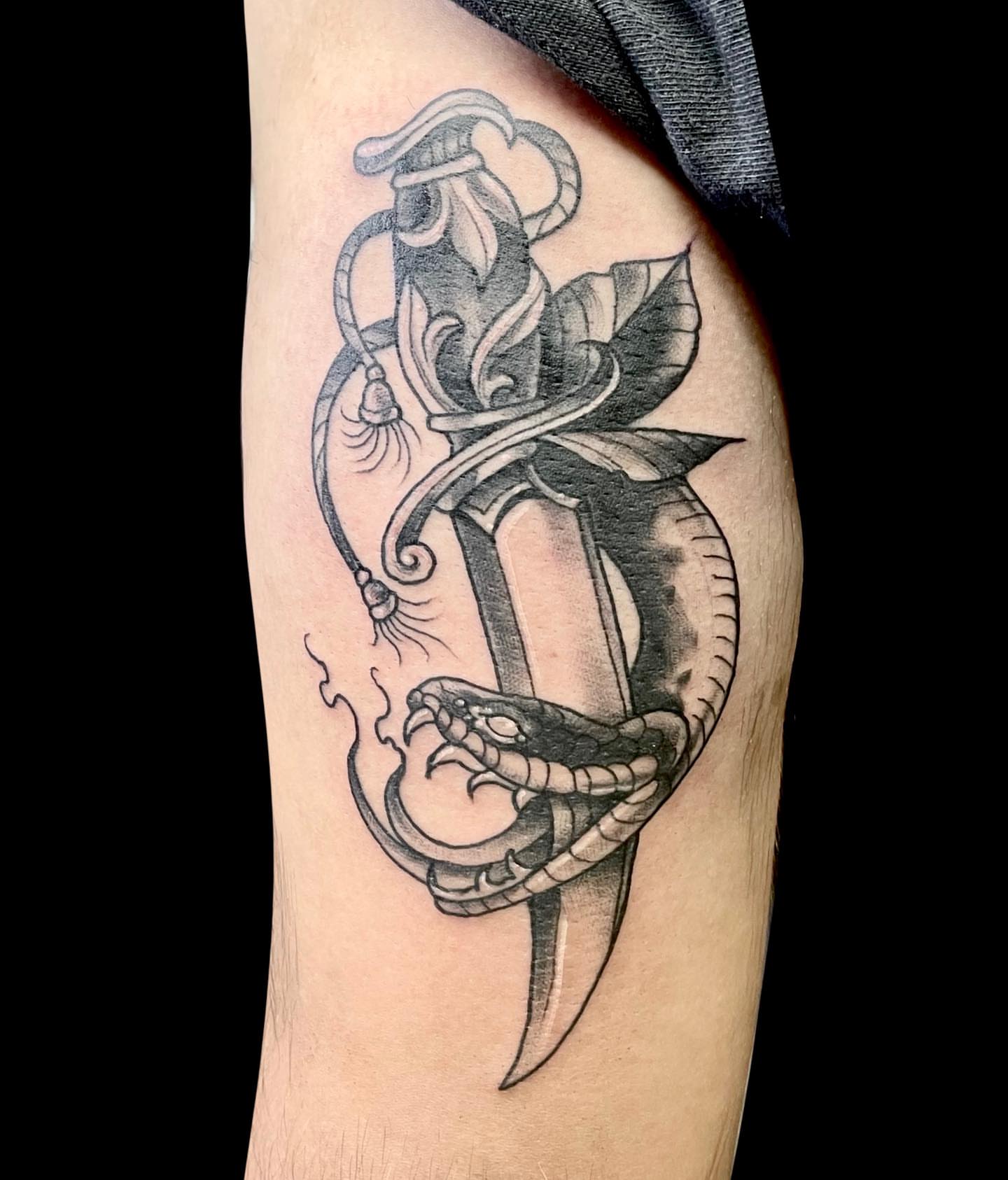 Tattoo by @ratqueentattoo — black_and_grey