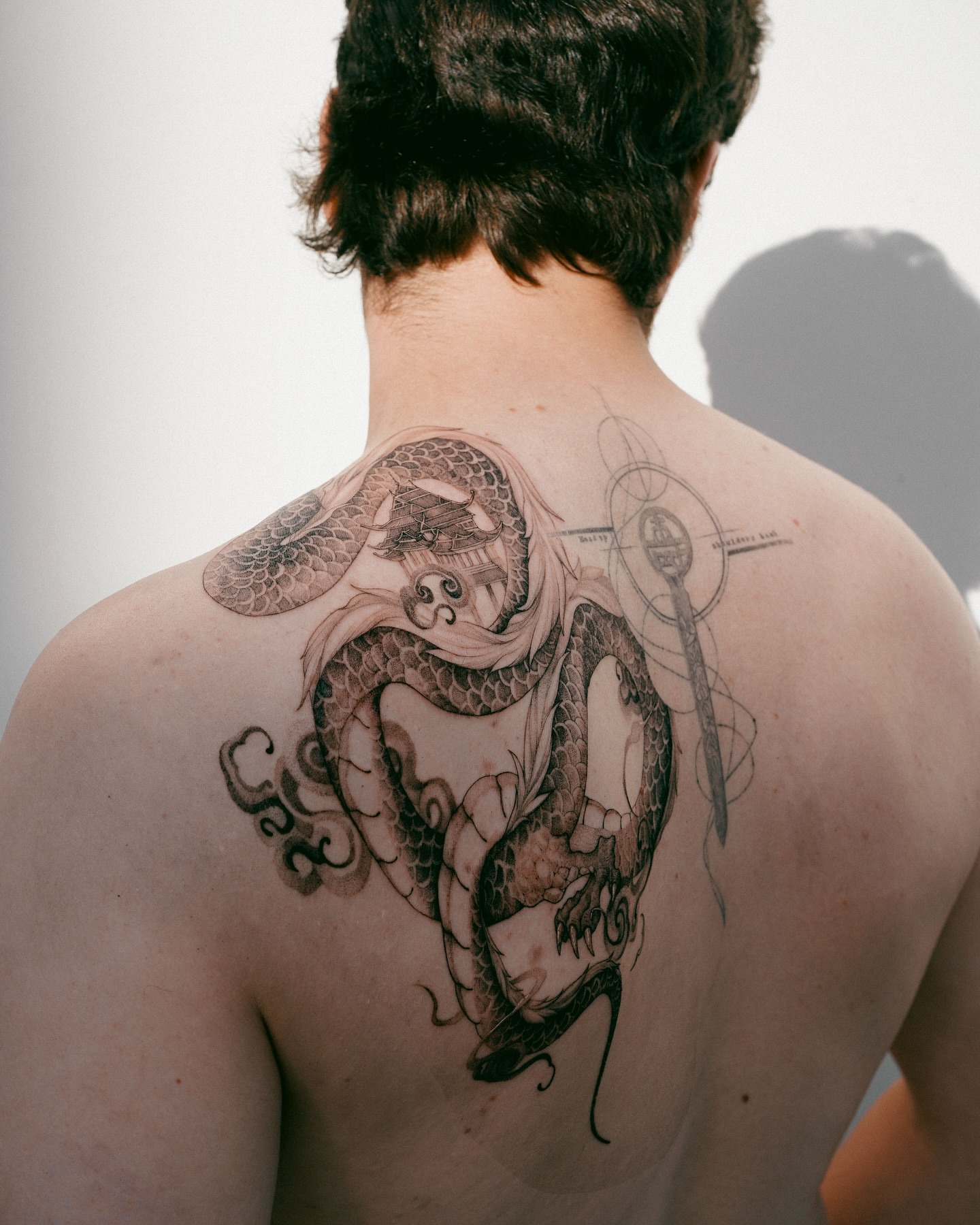 Snake realism tattoo on the back by Yeonji