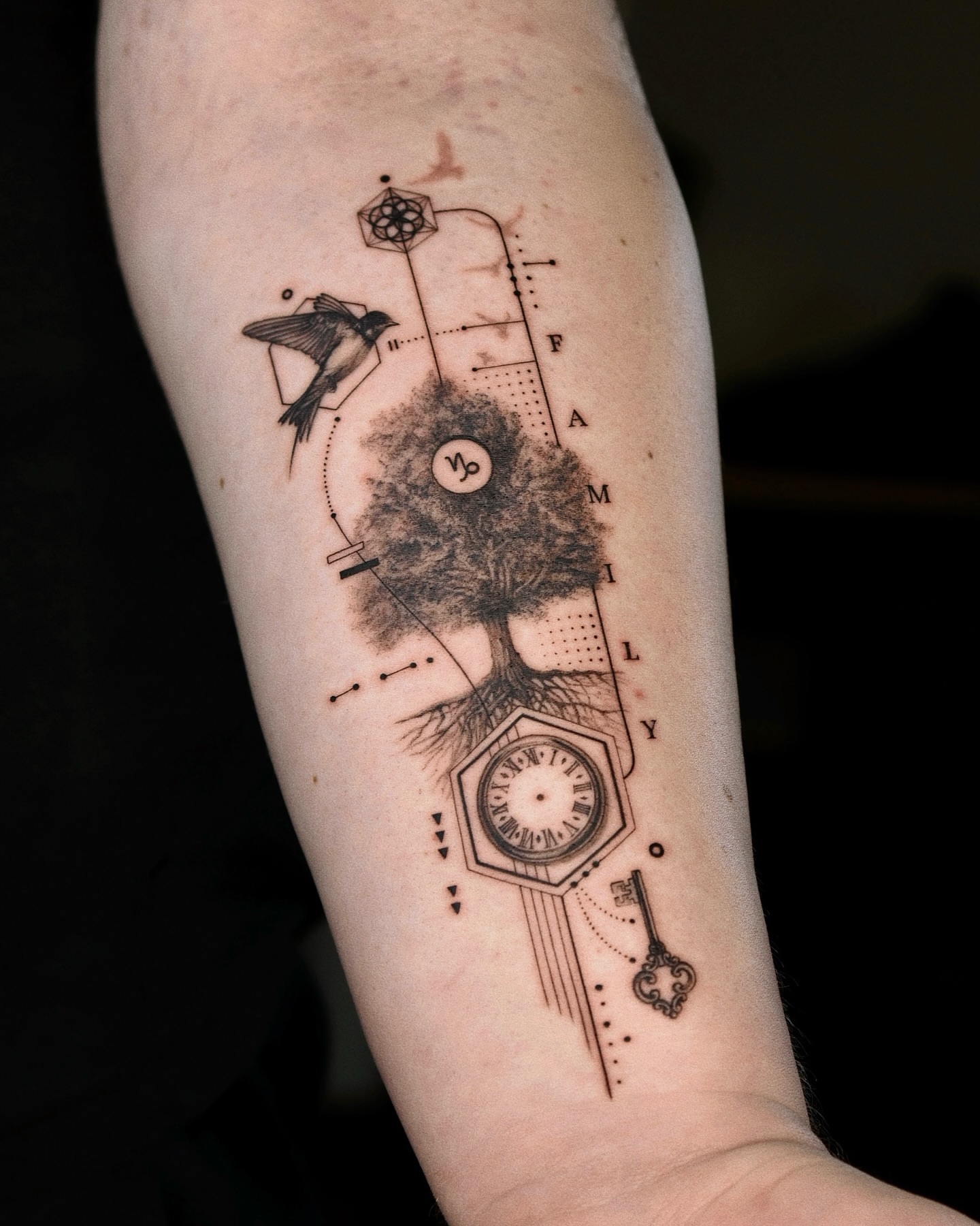 Tattoo by @gayitattoo — dotwork, geometric