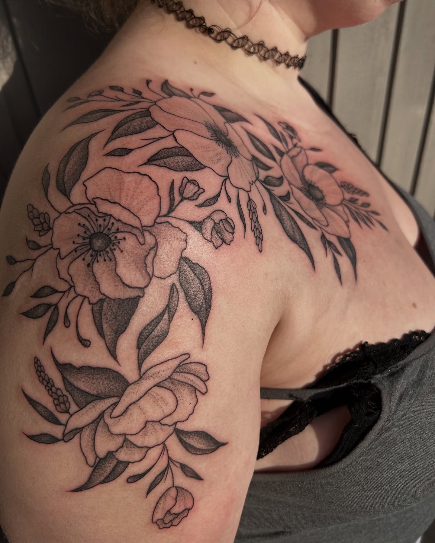 Tattoo by @vanessa.kendyll — black_and_grey