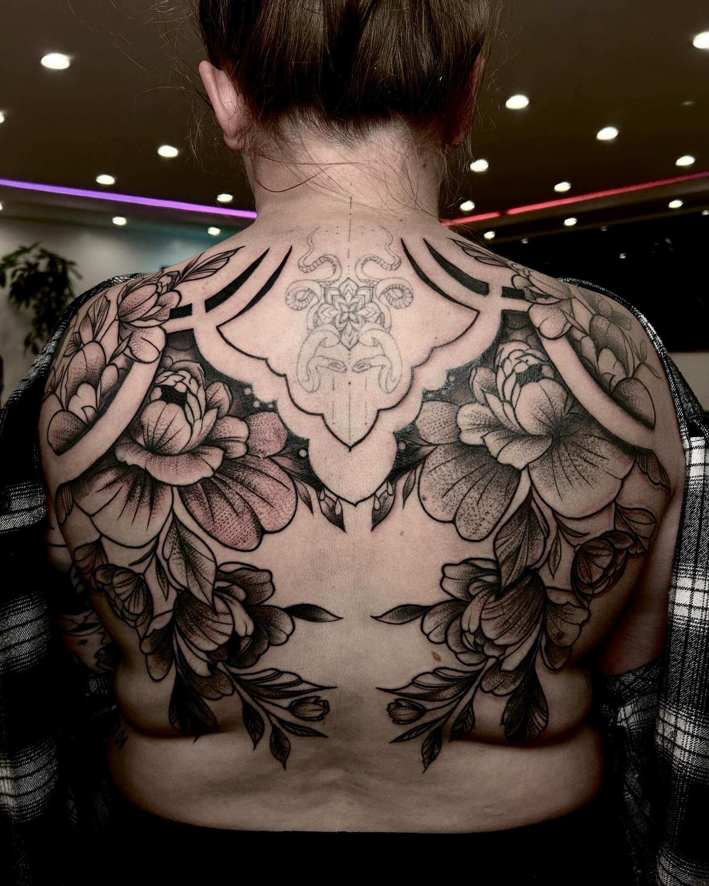 Tattoo by @justjellytattoos — black_and_grey, dotwork