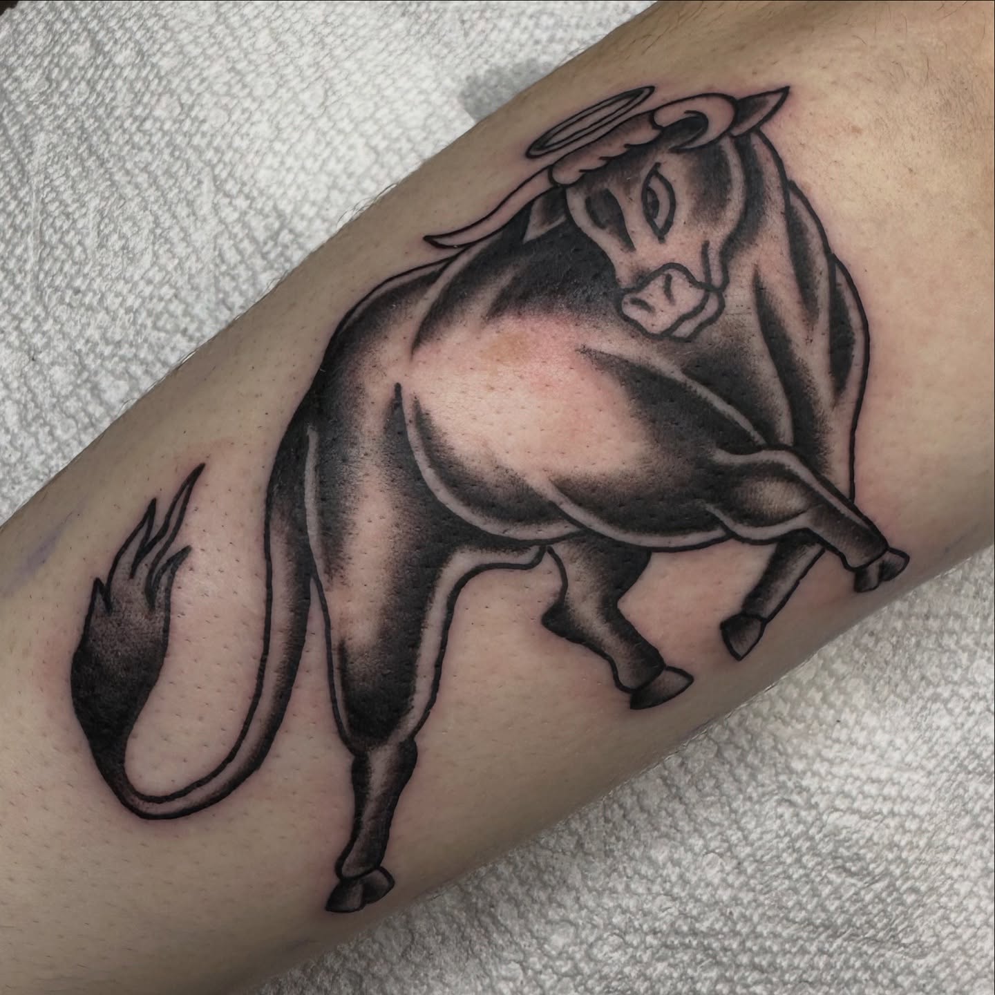 Tattoo by @jafeel_tattoos — black_and_grey