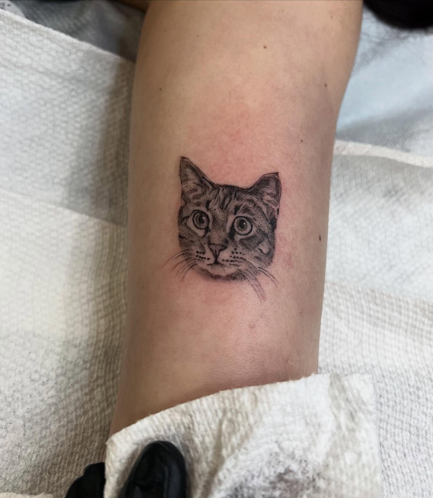 Tattoo by @themerriestofsummers — realism