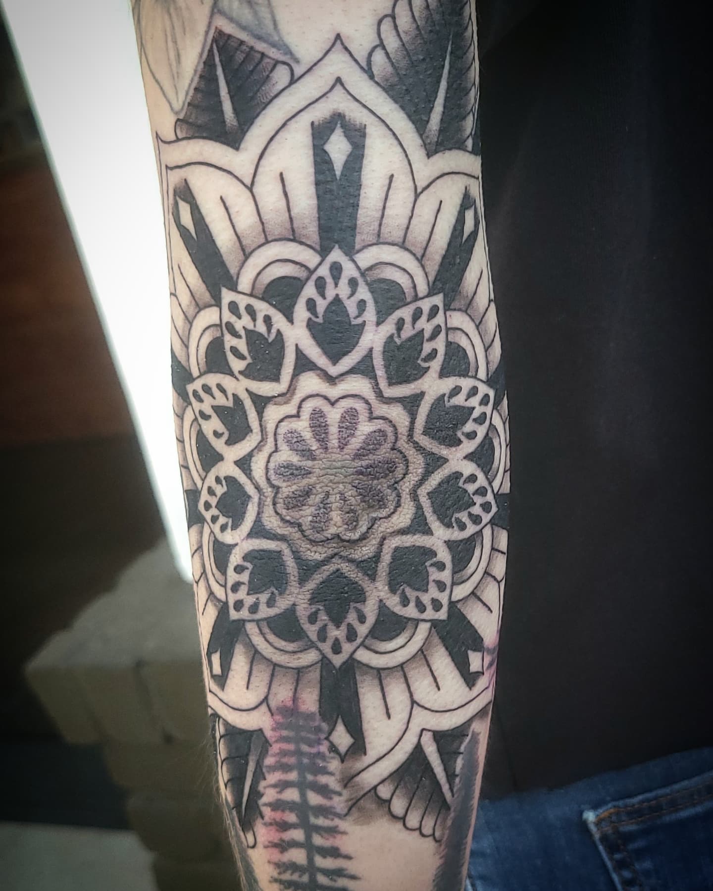 Tattoo by @beatboxtattoos — black_and_grey, geometric
