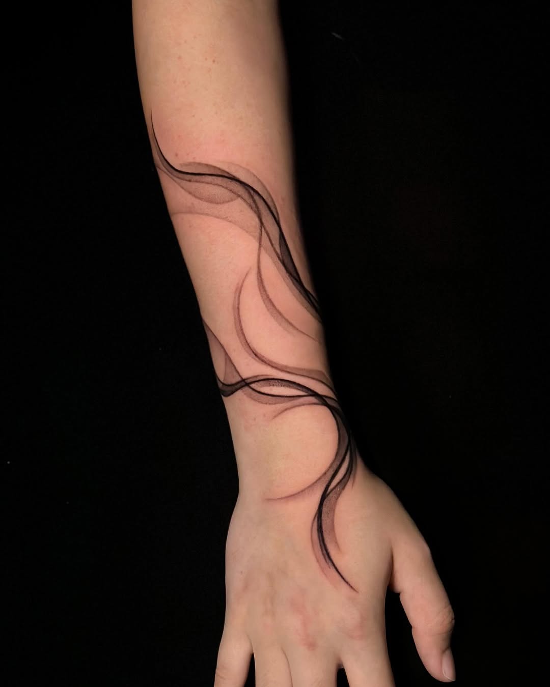 Tattoo by @chouzy_inkk — black_and_grey, fine_line