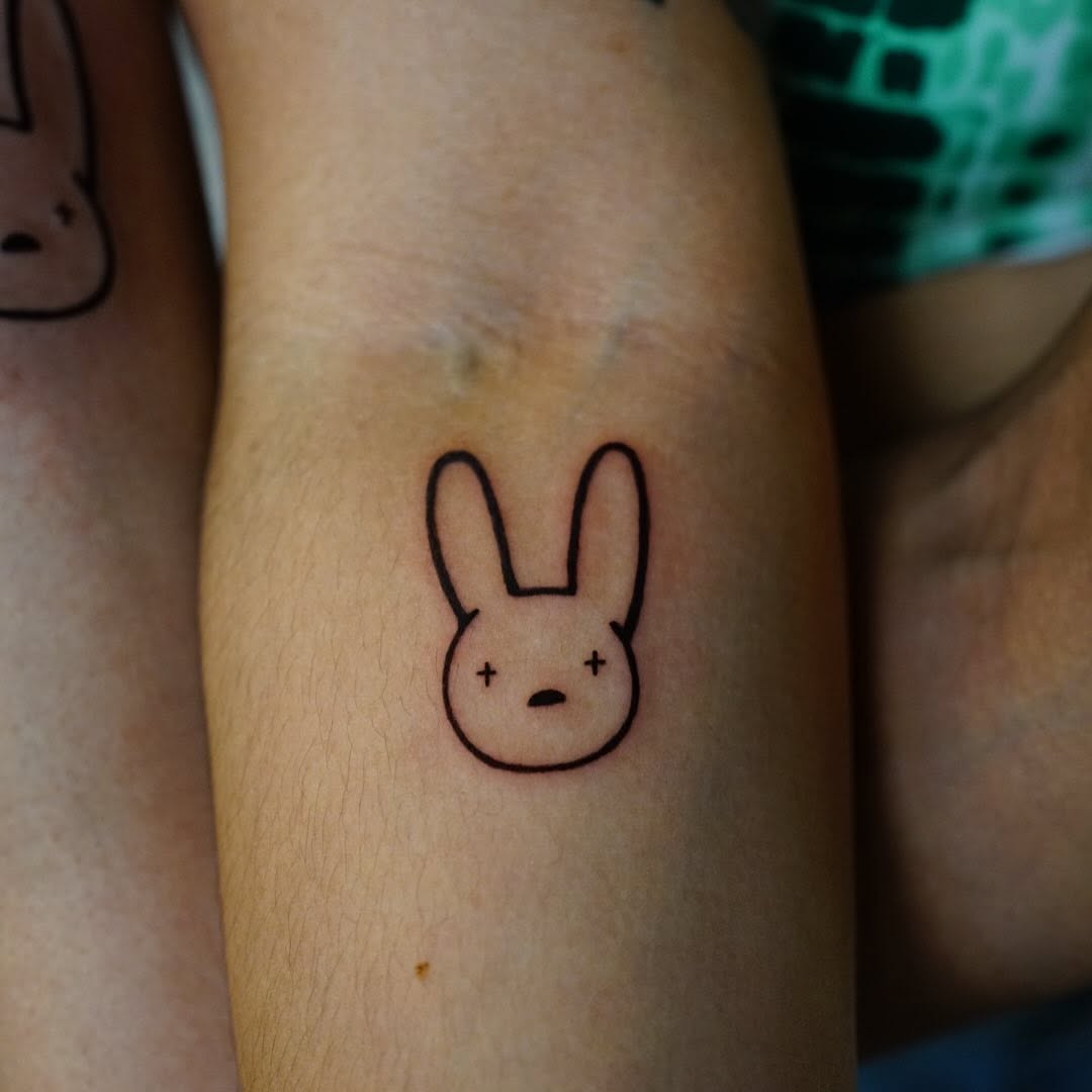 Tattoo by @chloe.mari_ink — minimalist