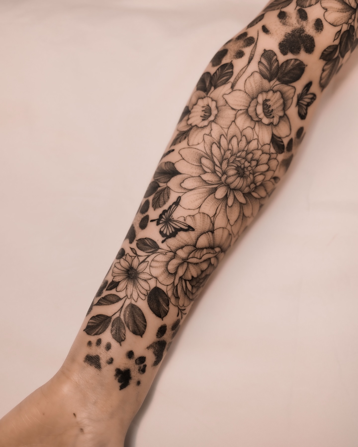 Tattoo by @sky.tattooist17 β black_and_grey