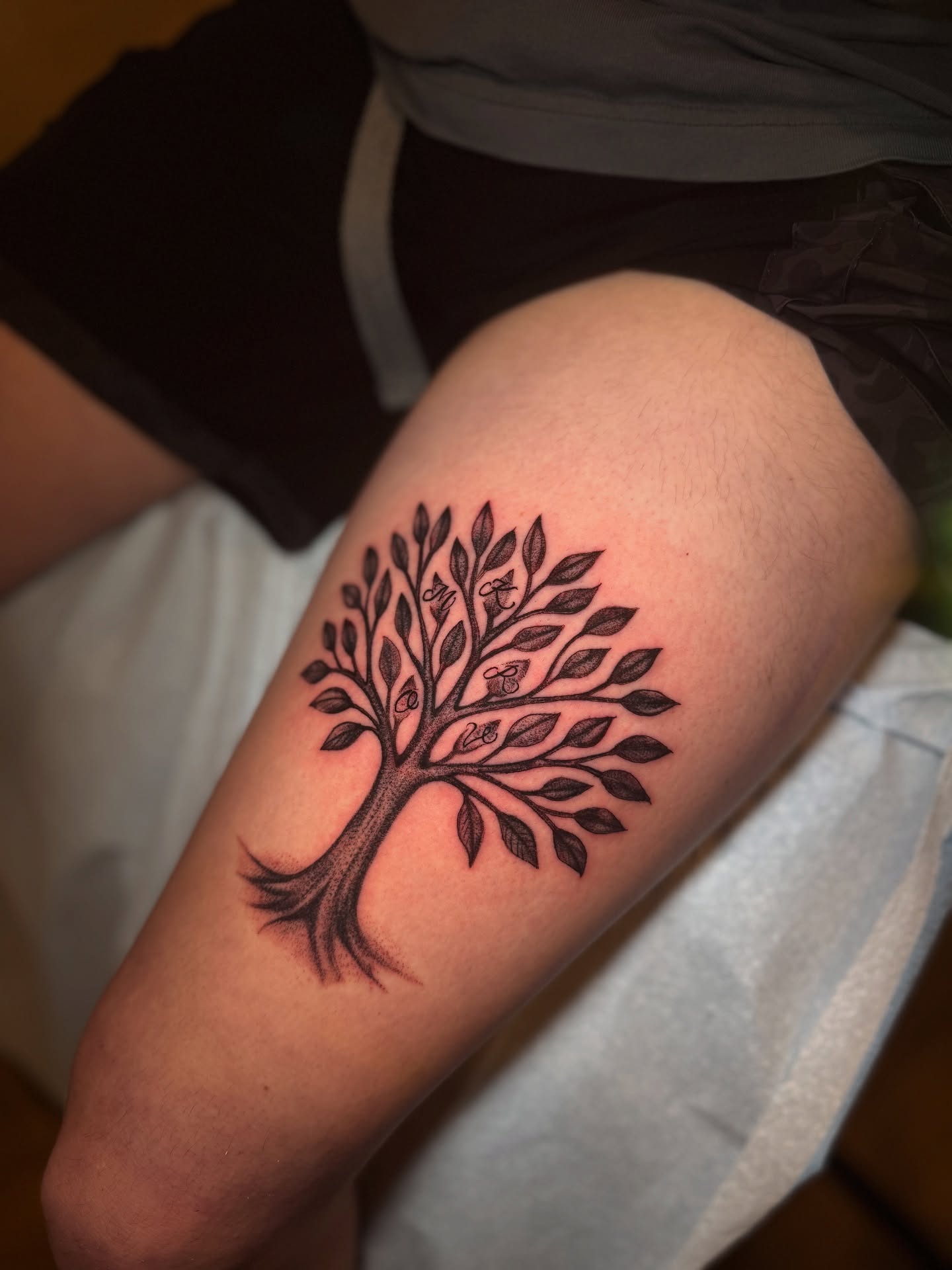 Tattoo by @abel.tattooart — black_and_grey