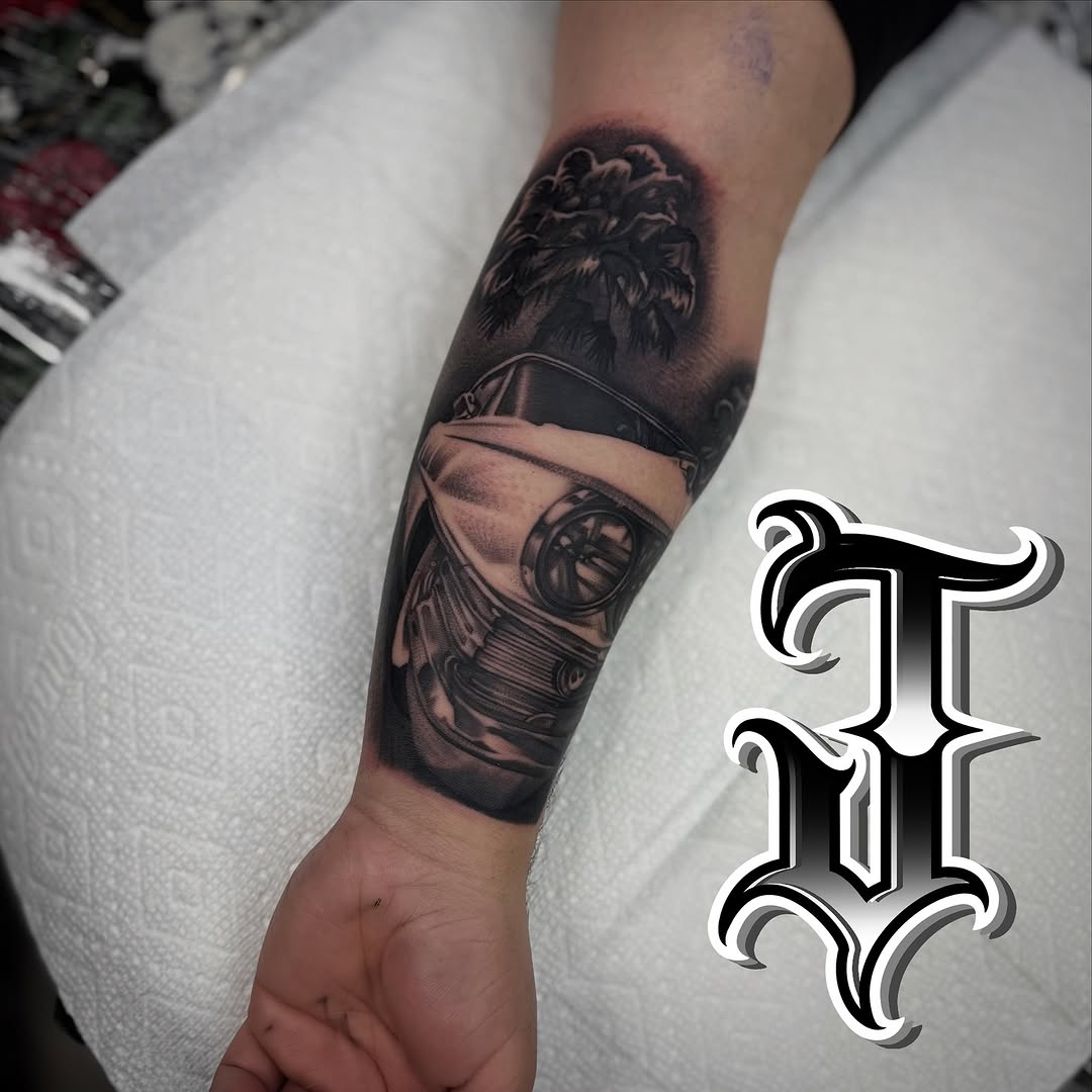 Tattoo by @josephtattoos โ black_and_grey, realism