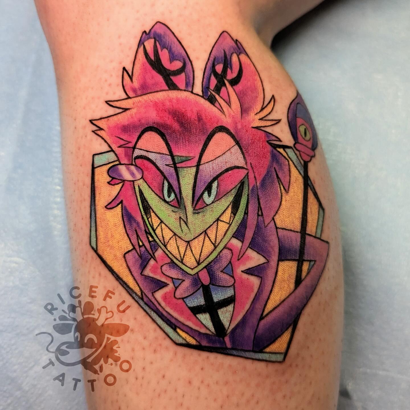 Tattoo by @ricefu_asa — geometric