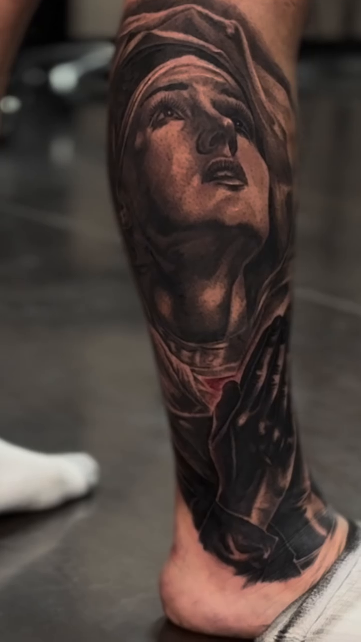 Virgin Mary portrait realism tattoo by Andrew Wine🍷Tattoo