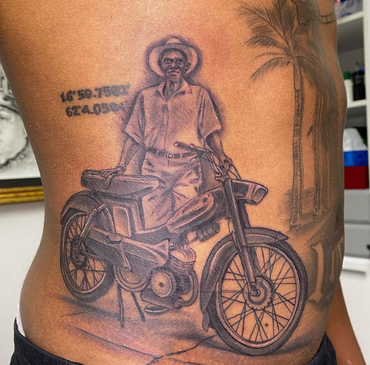 Motorcycle rider realism tattoo on the ribs by guinn_art_tatts, Le Moule