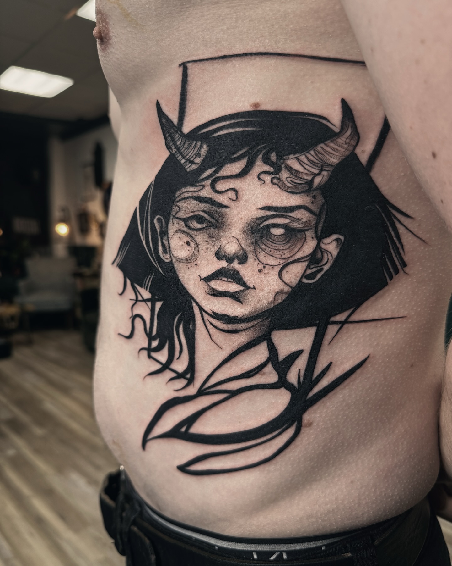 Demon girl dark realism tattoo on the ribs by 🌙Jose Maldonado🌙