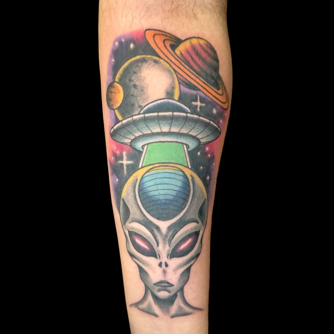 Tattoo by @tattooedbyvicc — new_school, realism