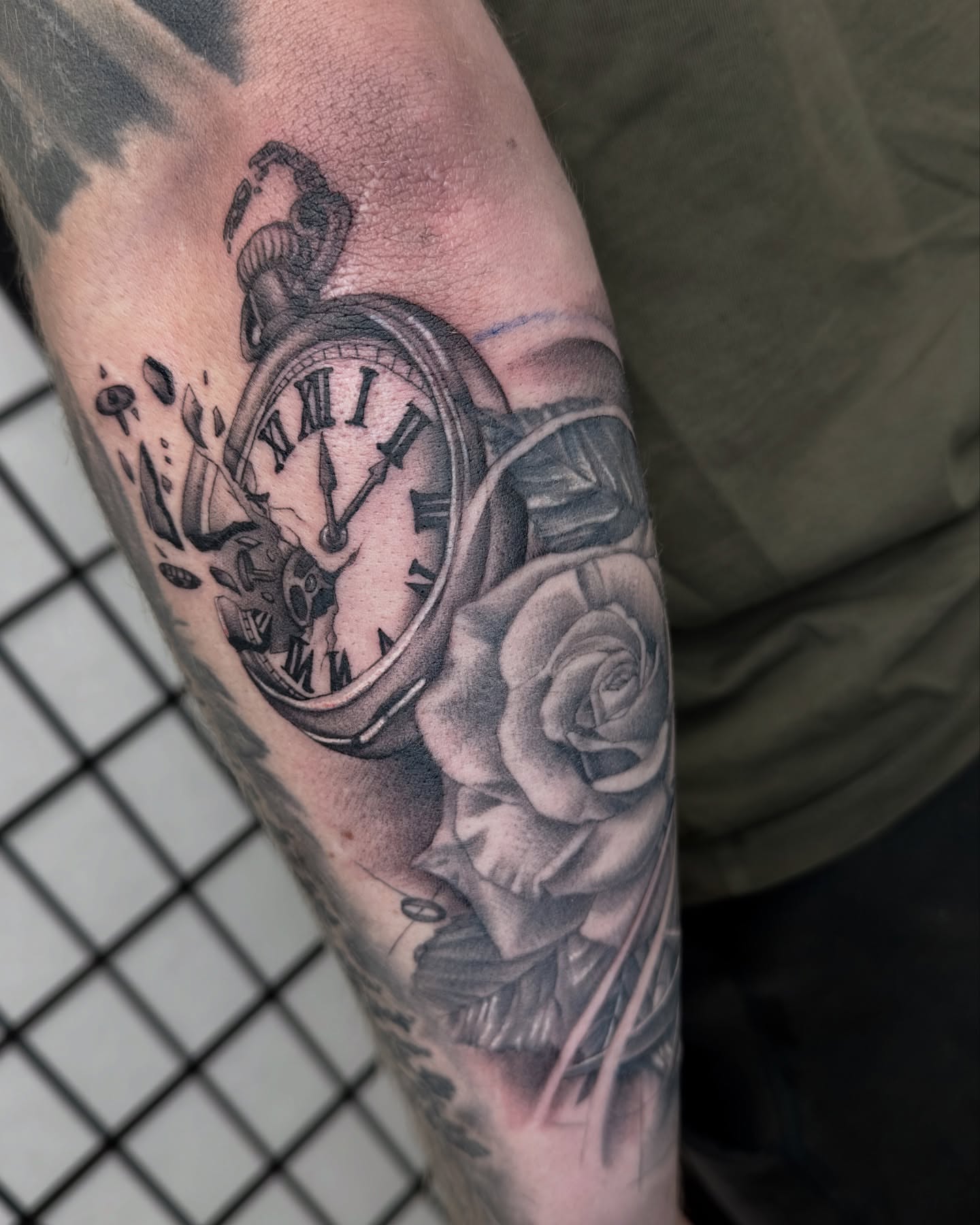 Tattoo by @han_vertal_ink — black_and_grey, realism