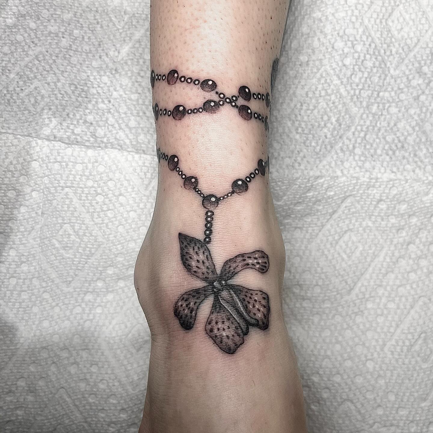Tattoo by @aurtattoos — dotwork, black_and_grey