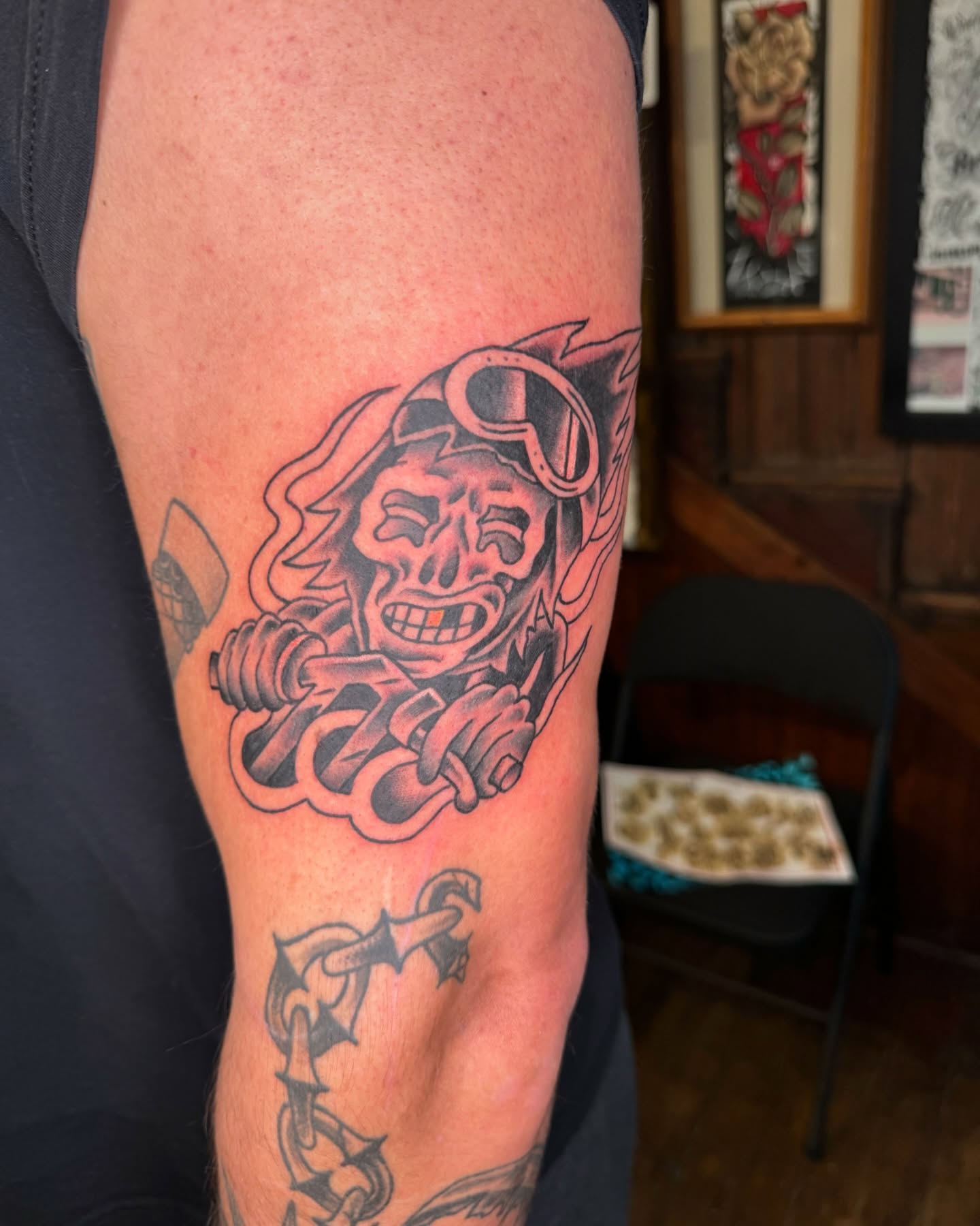 Tattoo by @inkcmob — black_and_grey