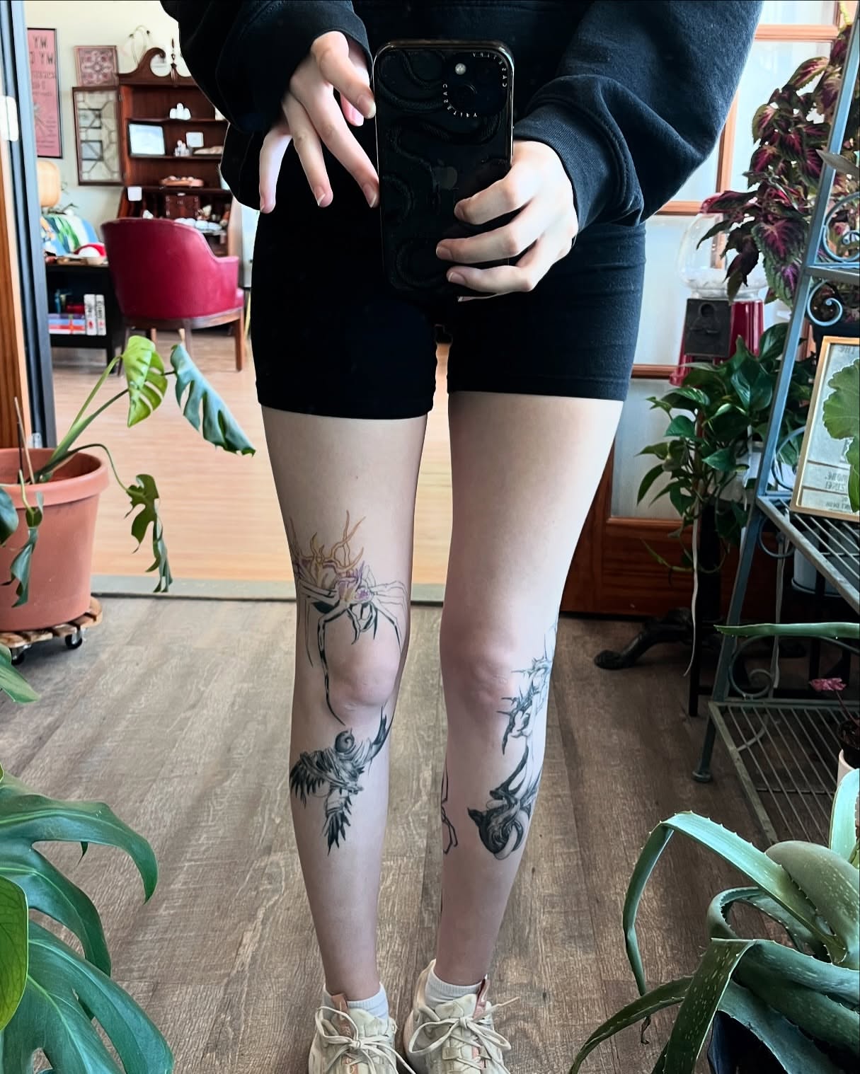 Tattoo by @smq_tattoo — neo_traditional, dotwork