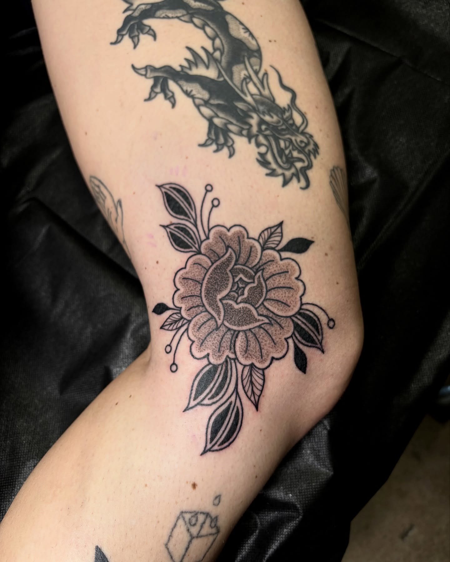 Tattoo by @kolbialexis — american_traditional, dotwork
