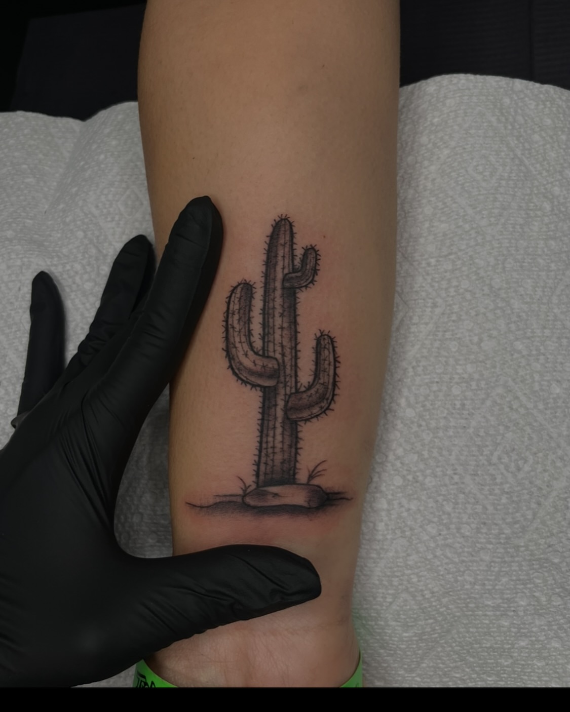 Tattoo by @ivybtatu β black_and_grey
