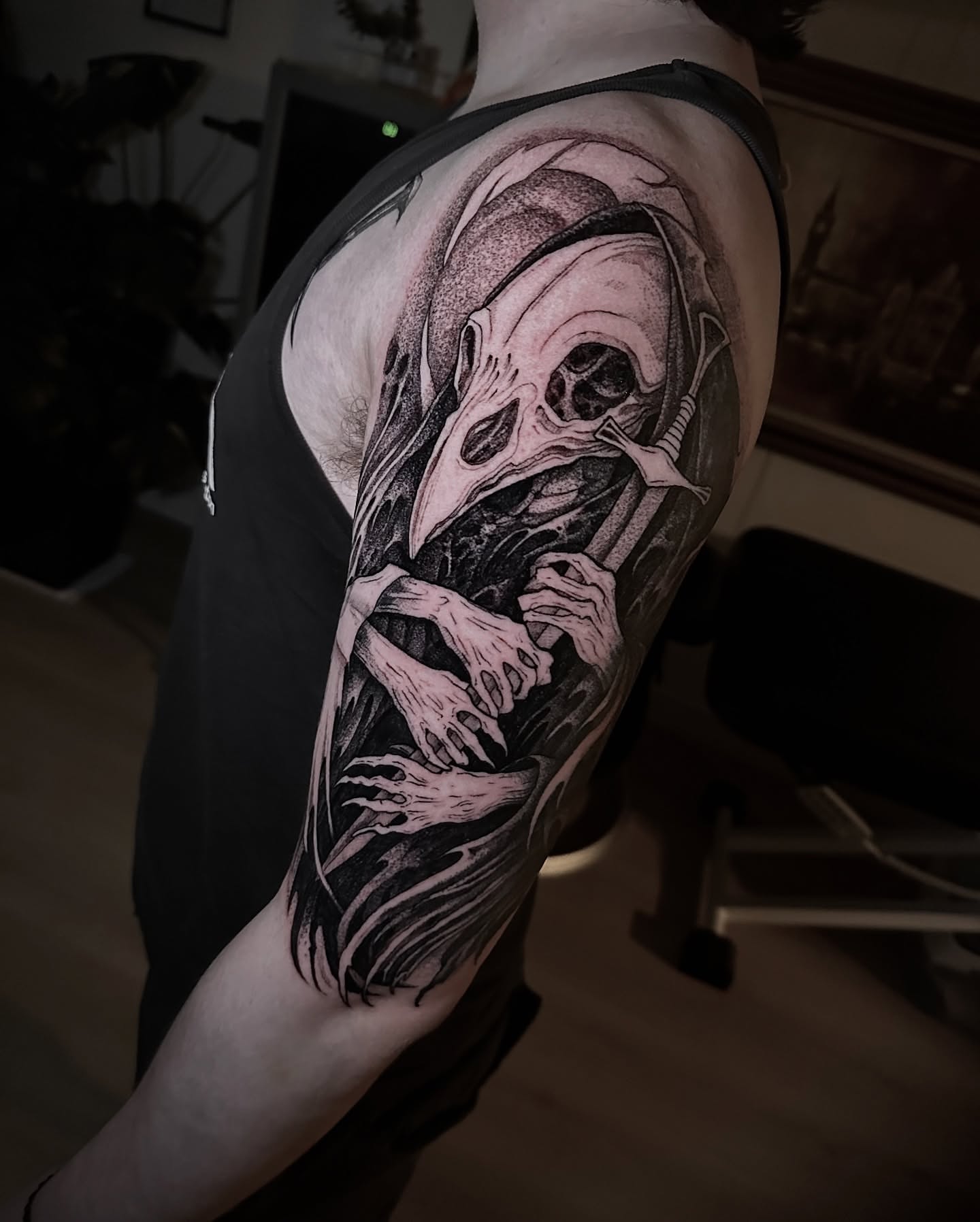 Tattoo by @pablomoreiratattoo — black_and_grey, realism