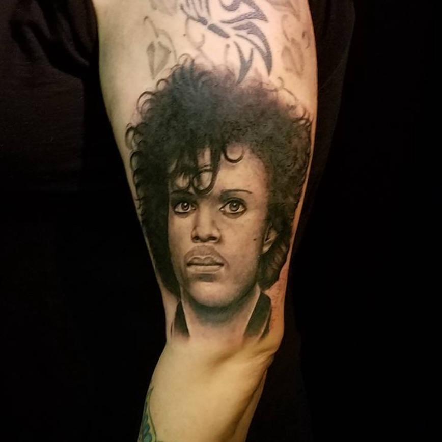 Tattoo by @gusbyrdtat2 — realism