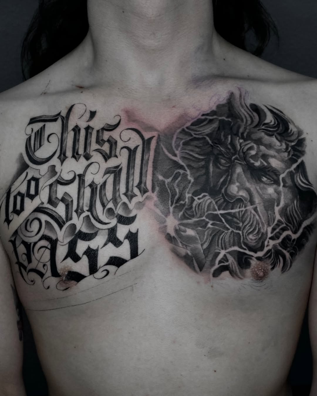 Chicano tattoo on the chest by R O M y R I N C Ó N