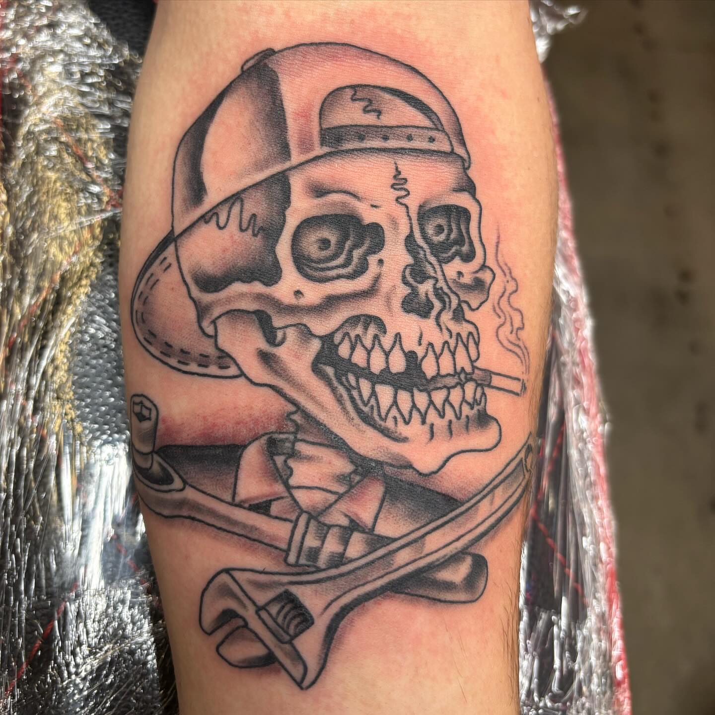 Tattoo by @gonzyiink_208 — black_and_grey, realism