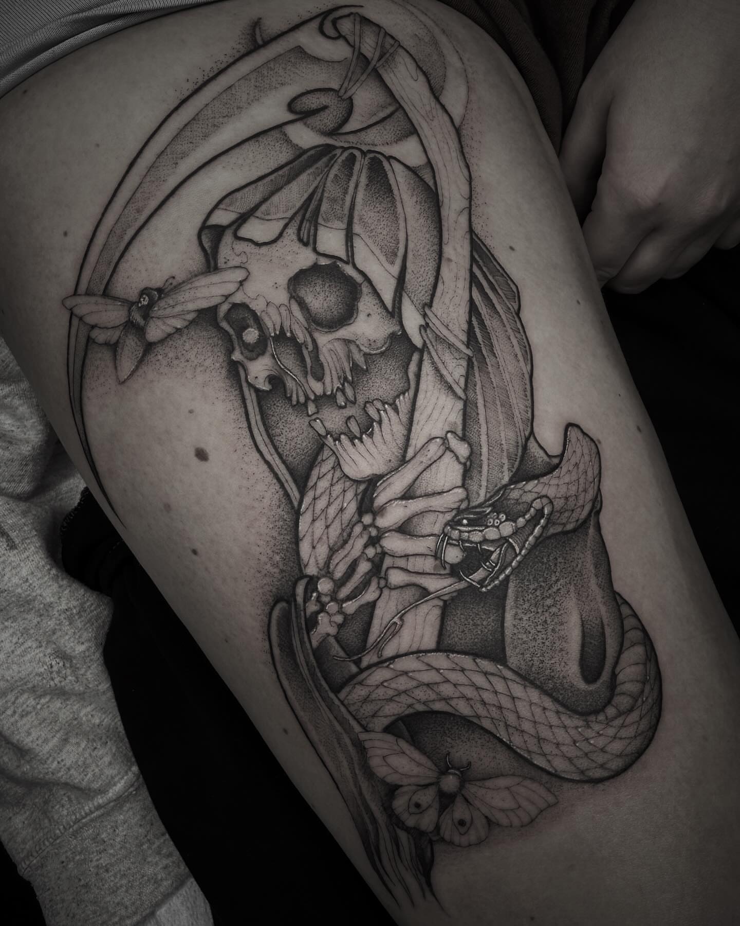 Tattoo by @cattblacktattoo β dotwork, realism