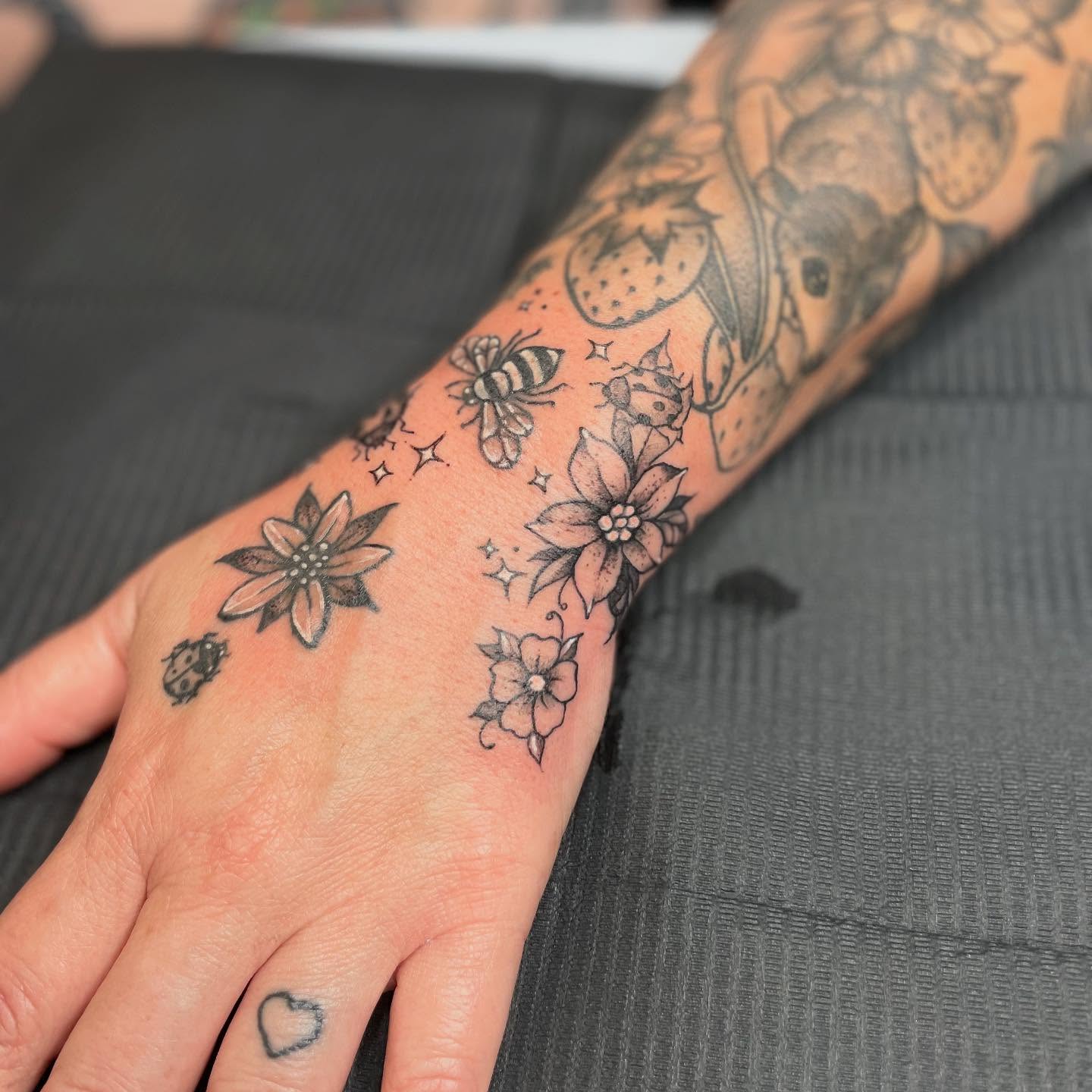 Tattoo by @jean13.tattoo — black_and_grey