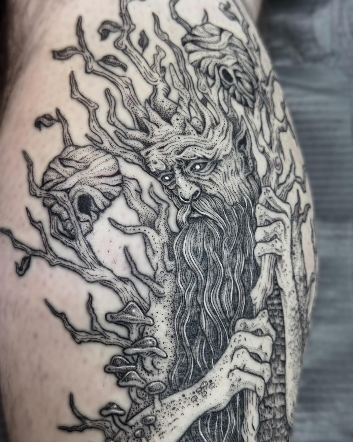 Tree-like creature dotwork tattoo on the thigh by Writhe Grey