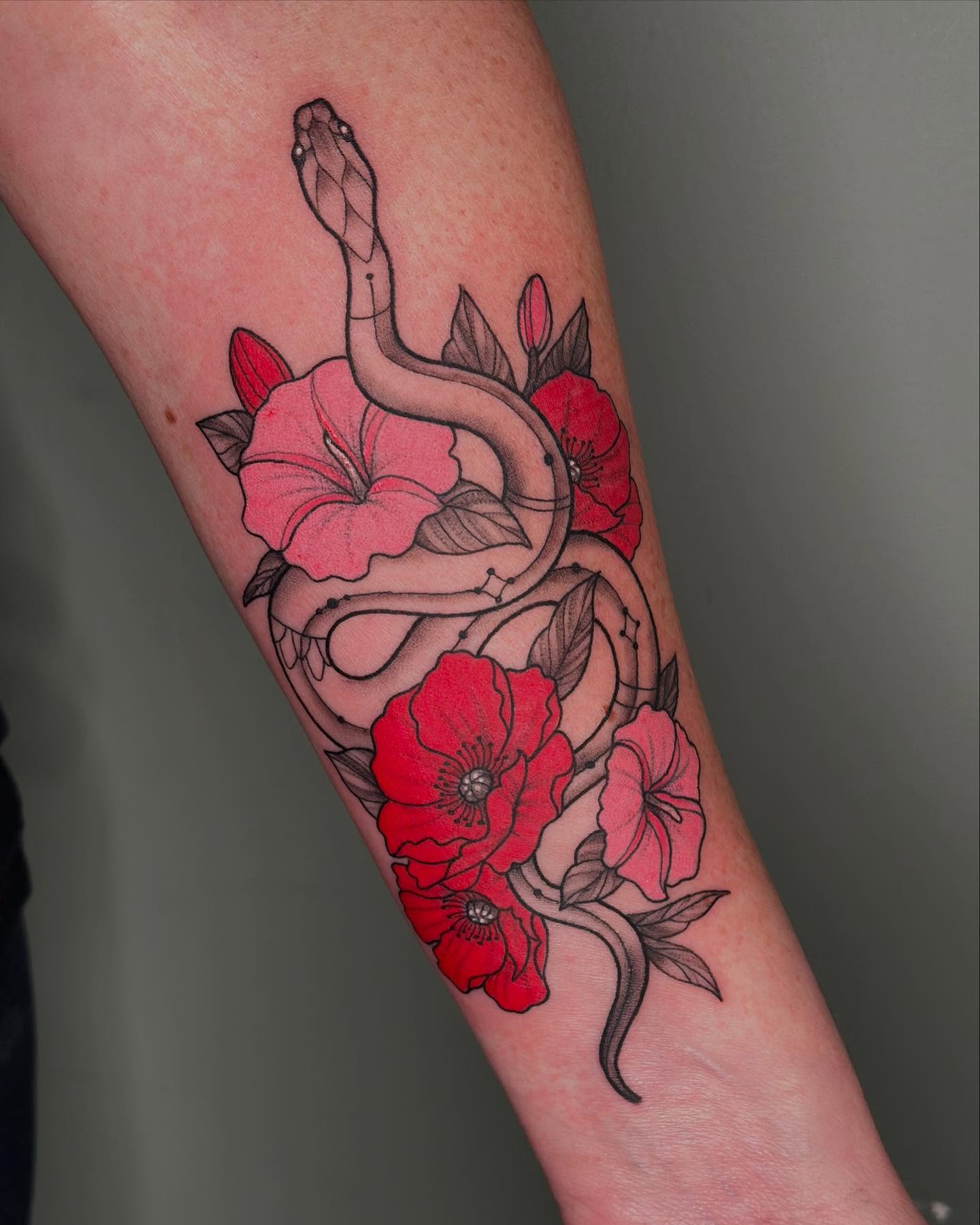 Tattoo by @hunterdoestattoos β black_and_grey, realism