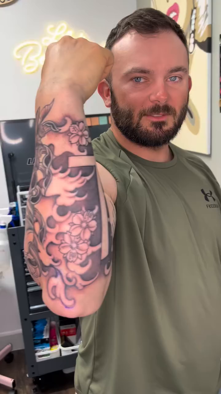 Dragon and floral elements japanese irezumi tattoo by Jessica Roberts