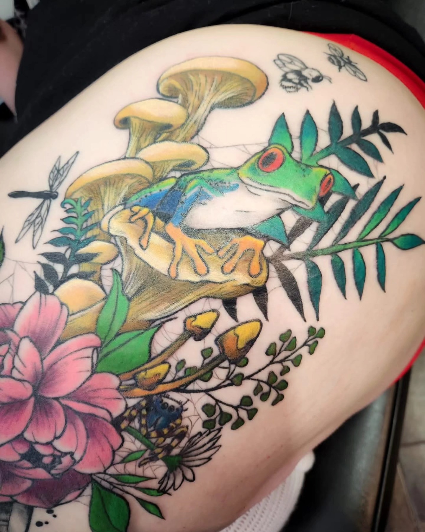 Frog and mushrooms new school tattoo on the thigh by Samantha Von Zombia, Saint Paul, Minnesota