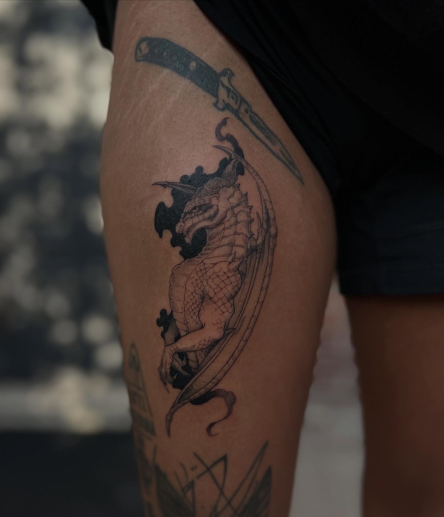 Tattoo by @makoto.tattooarts — black_and_grey