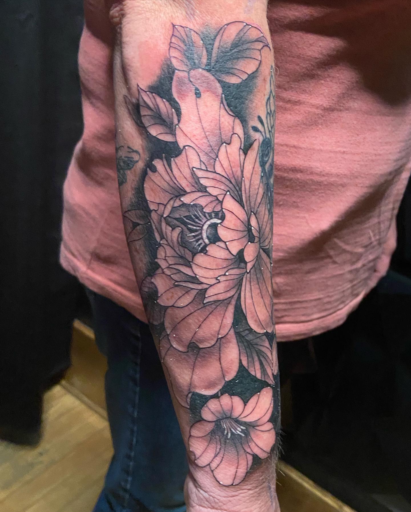 Tattoo by @jakeslayskrakens β black_and_grey