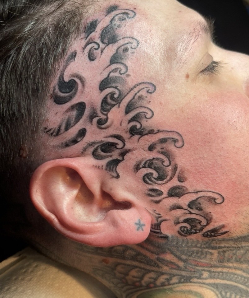 Tattoo by @mikewilsontattoo — black_and_grey