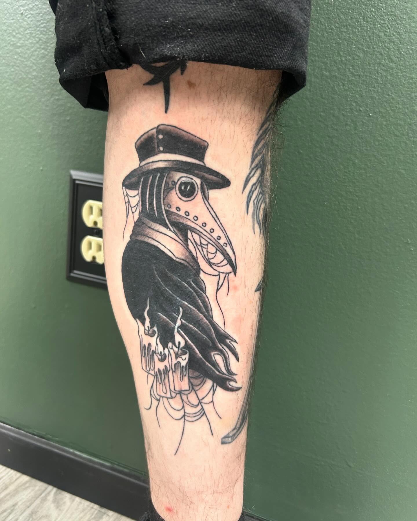 Tattoo by @emmysartemporium — black_and_grey