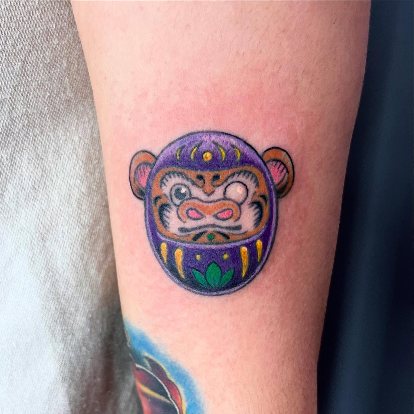 Tattoo by @susantattoo — dotwork