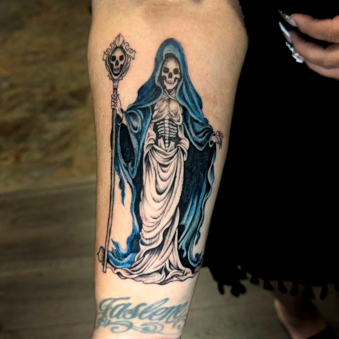 Reaper dark realism tattoo on the forearm by ๐๐ช๐ฝ๐ฑ๐ ๐๐ฒ๐ป๐ต ๐ฃ๐ช๐ฝ๐ฝ๐ธ๐ธ