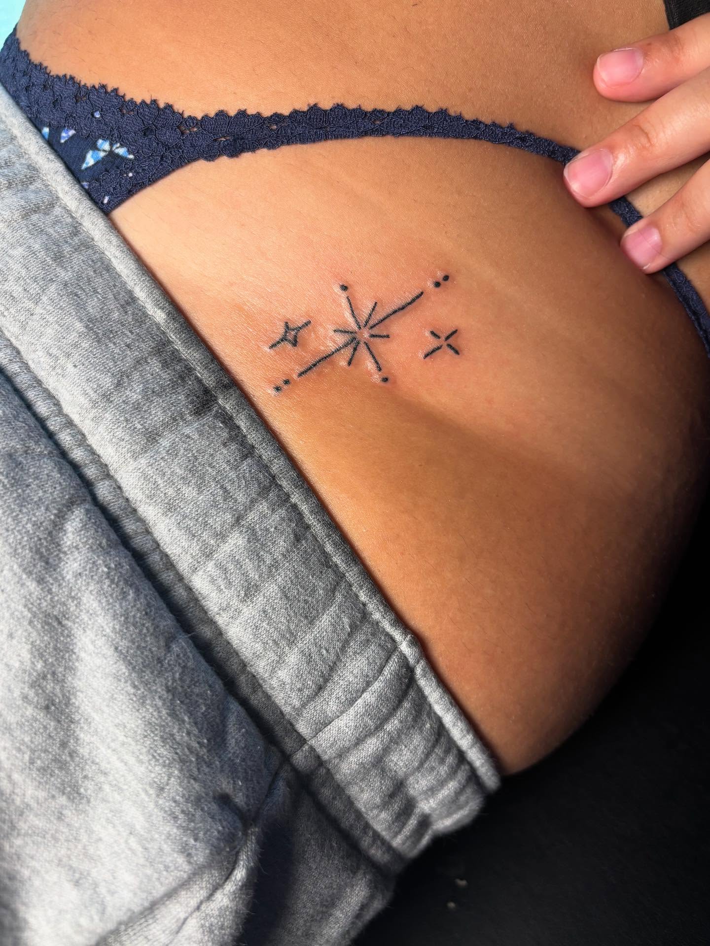 Star constellation geometric tattoo on the thigh by Mc X Happo