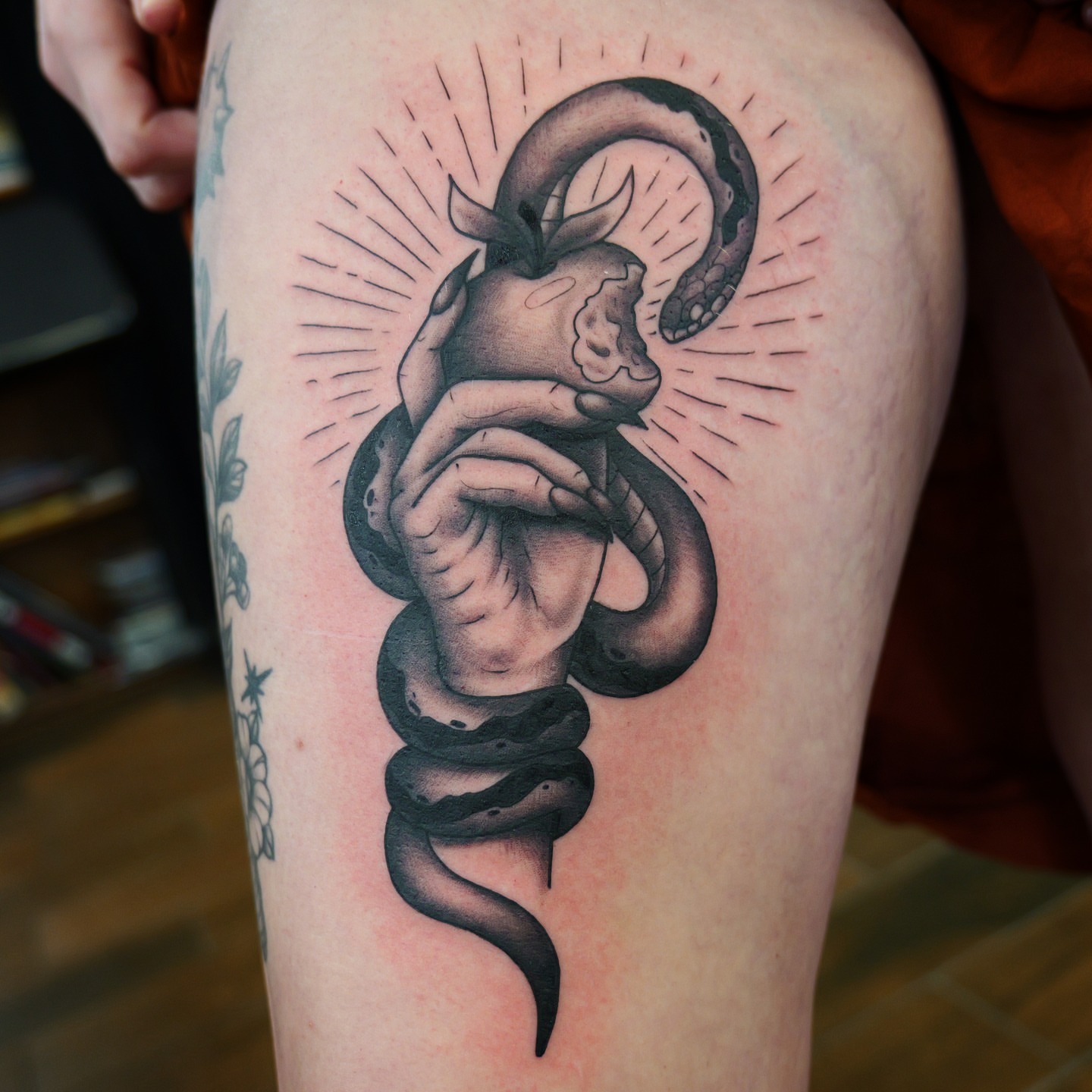 Tattoo by @dunebuggybobby — black_and_grey