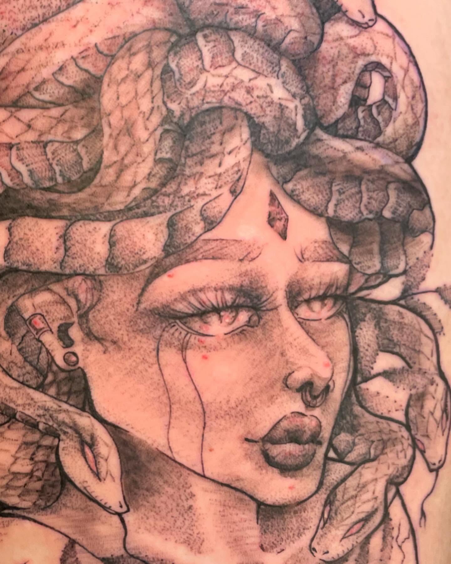 Medusa realism tattoo on the head by Evan