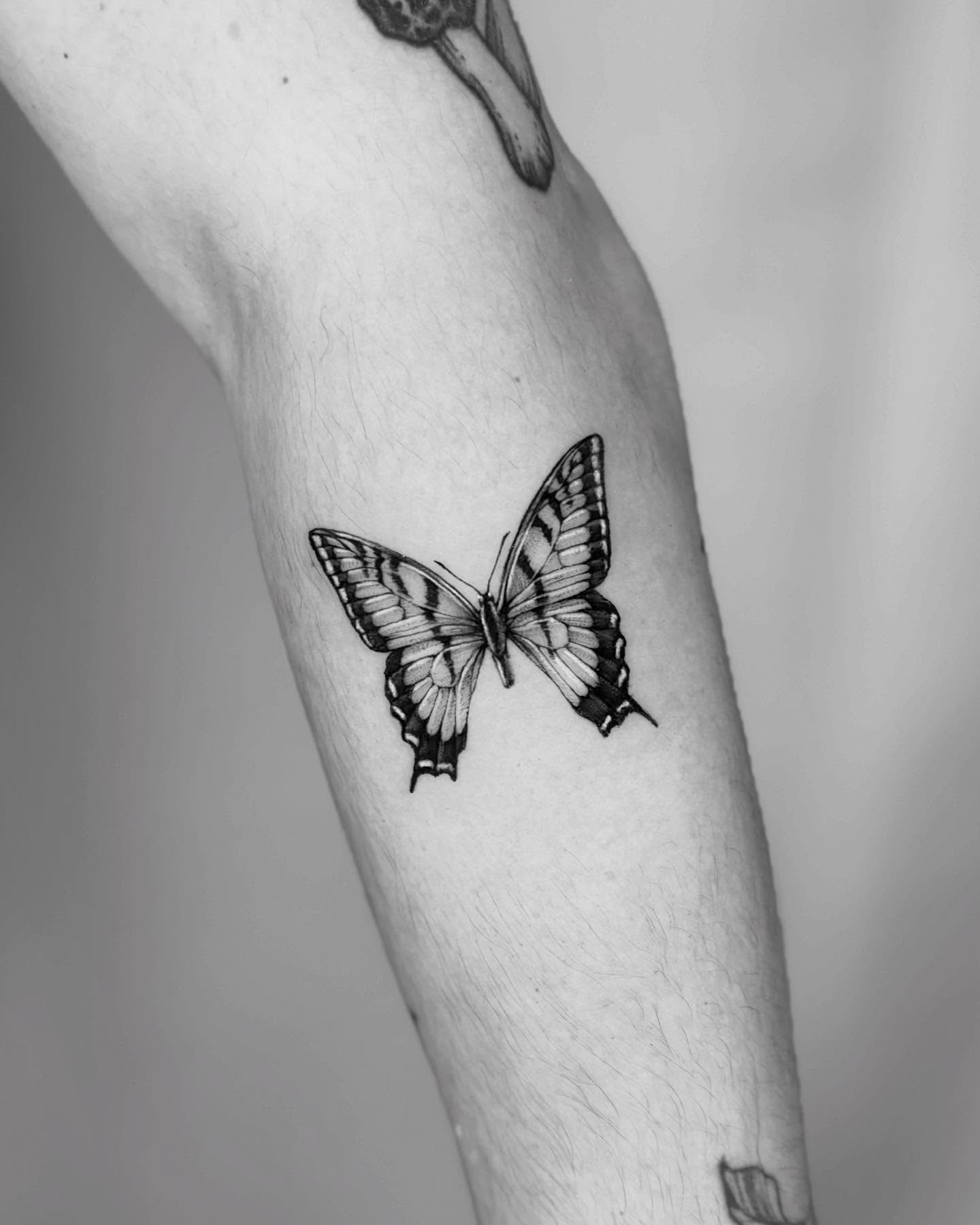 Tattoo by @ito_tattooist — black_and_grey