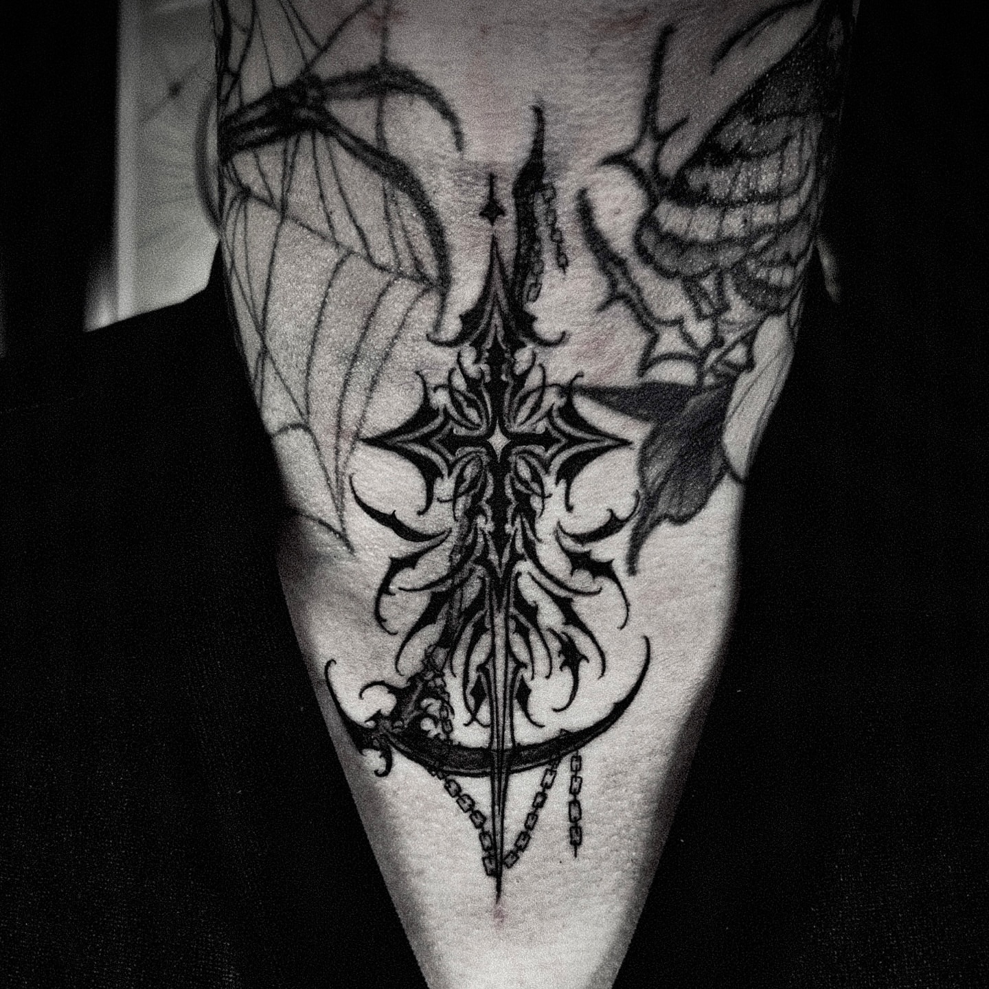 Tattoo by @lorenzotattoos — black_and_grey