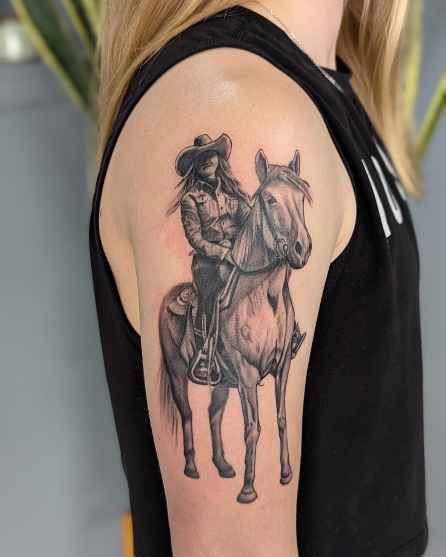 Tattoo by @tattoosbydustinb — realism