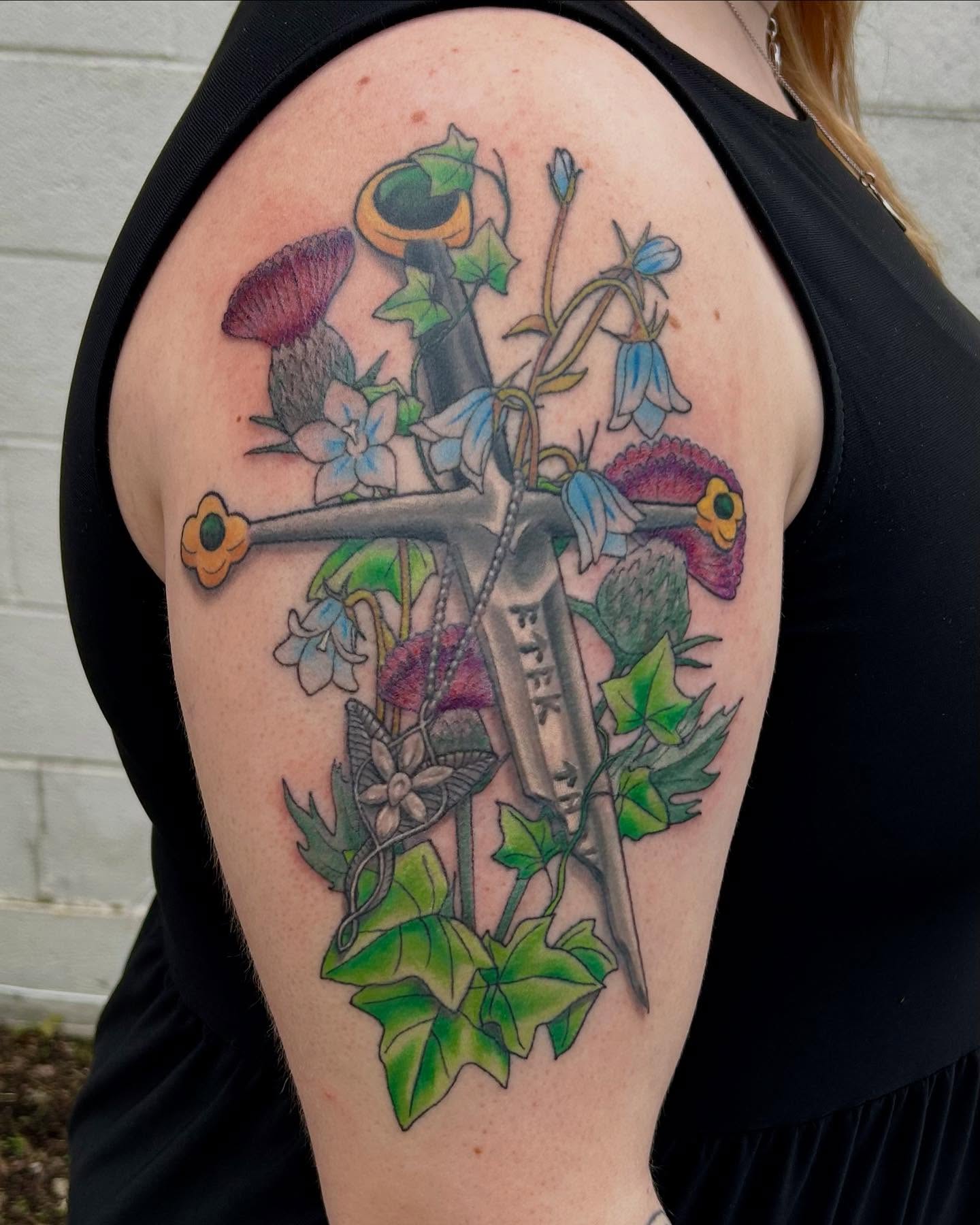 Tattoo by @jrtatt00 — neo_traditional, realism