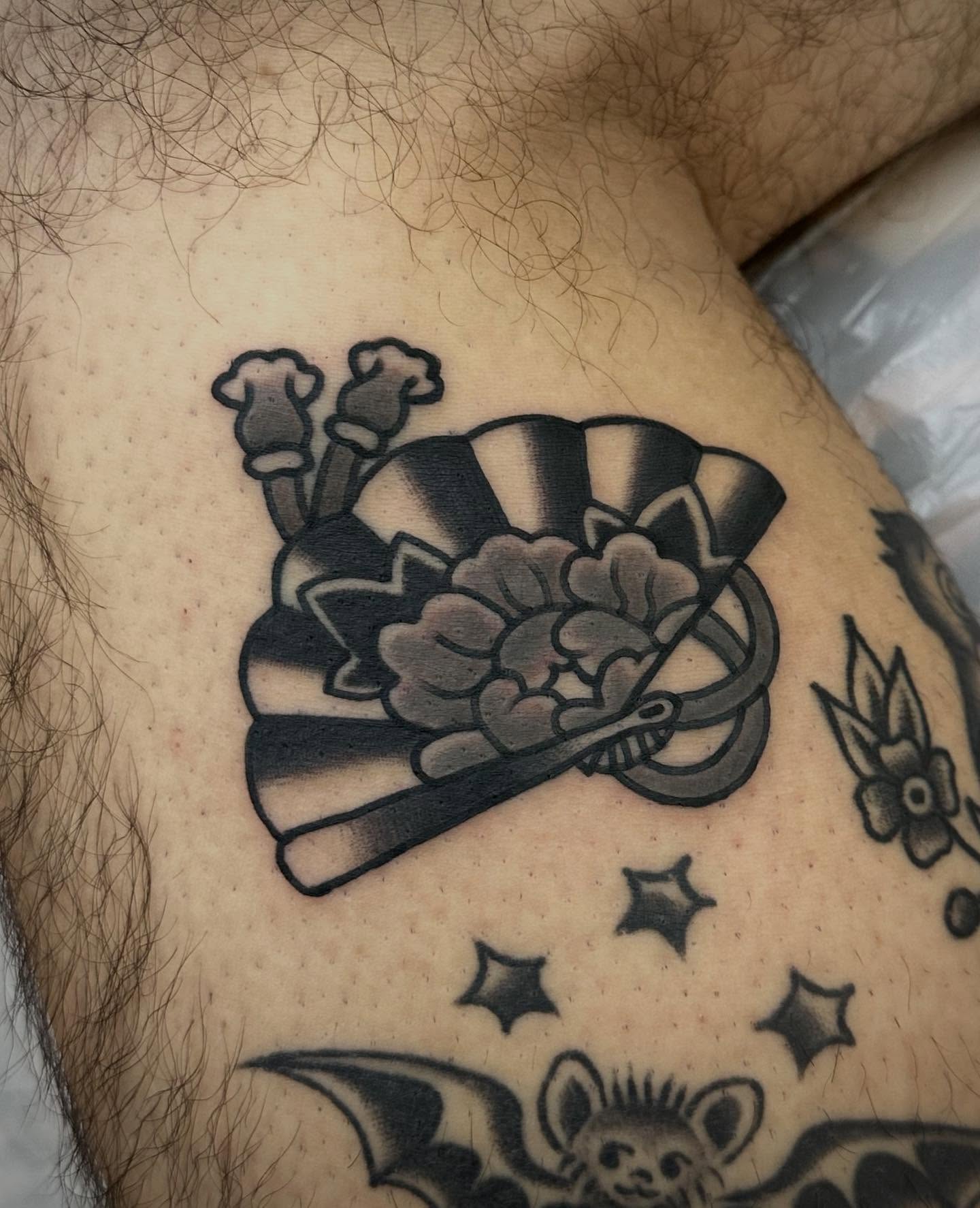 Tattoo by @yelo_tattoo — american_traditional