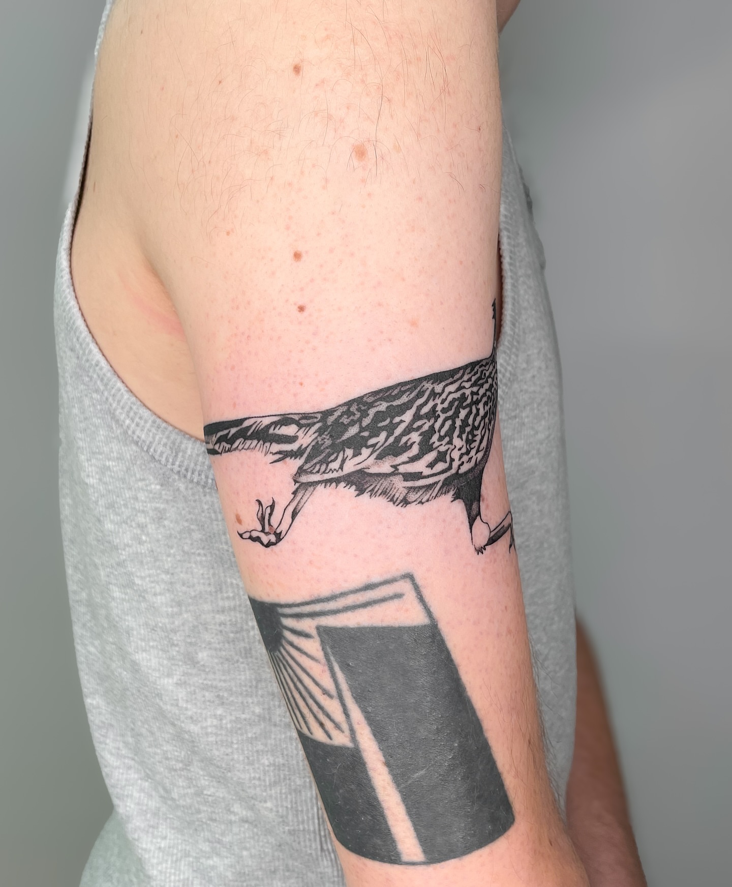 Tattoo by @manuel.dinstruction — black_and_grey