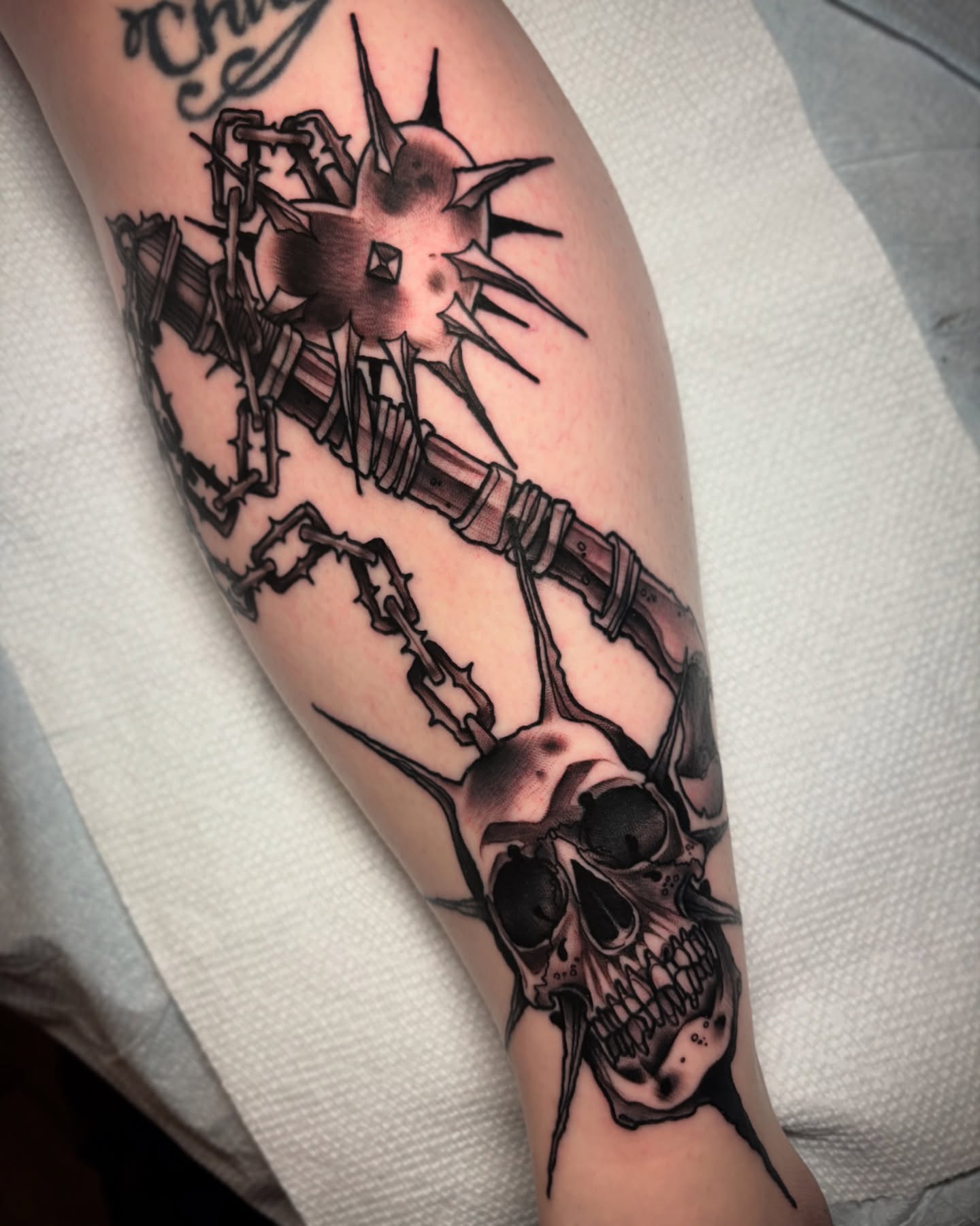 Skull and chains realism tattoo on the forearm by π΅πππ πΎπππππππ, Penndel, Pennsylvania